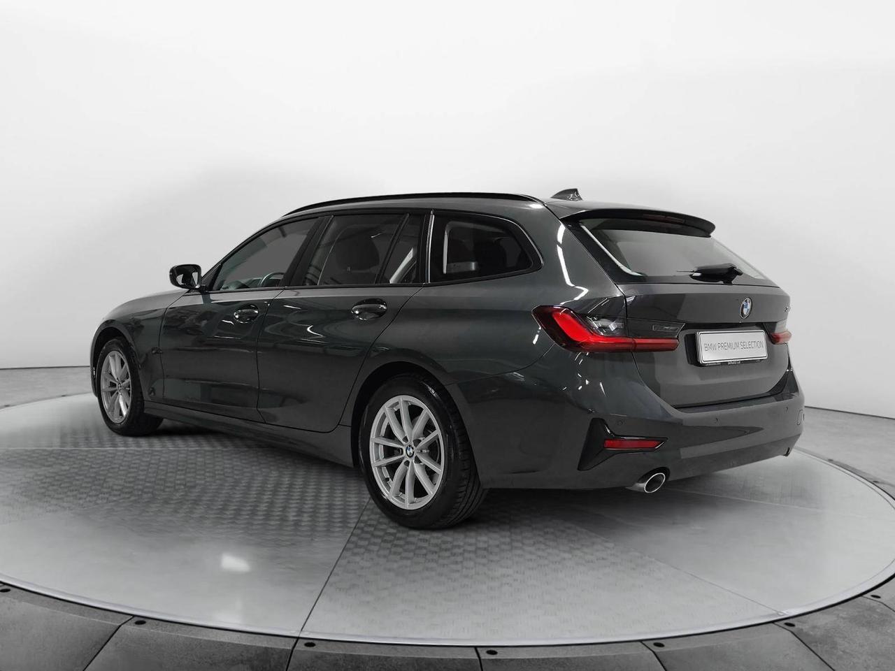 BMW Serie 3 318d Touring 48V Business Advantage