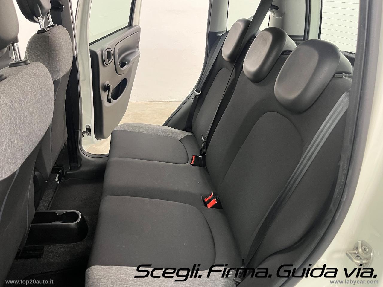FIAT Panda BENZINA E METANO 5 POSTI