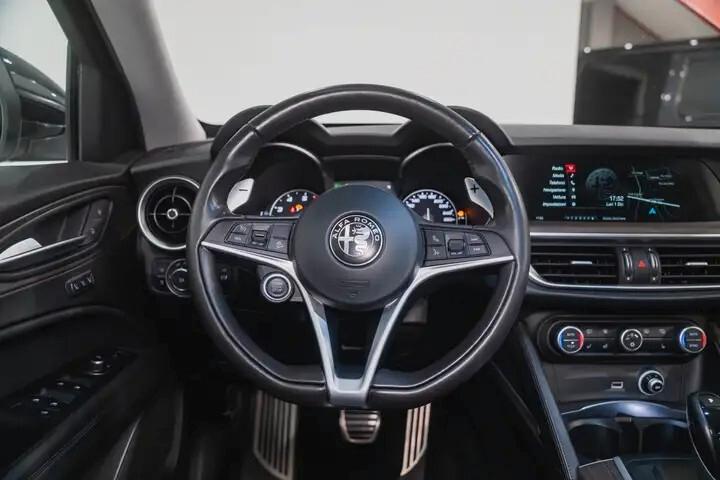 Alfa Romeo Stelvio 2.0 Turbo 280 CV AT8 Q4 First Edition