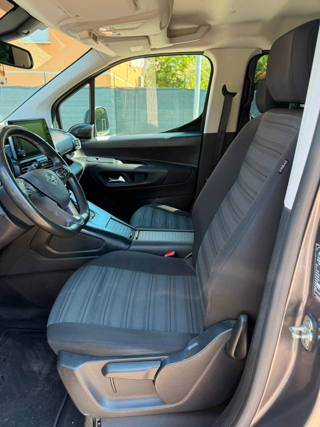 Opel Combo Life 1.5 - NEOP. - 12 MESI DI GARANZIA -
