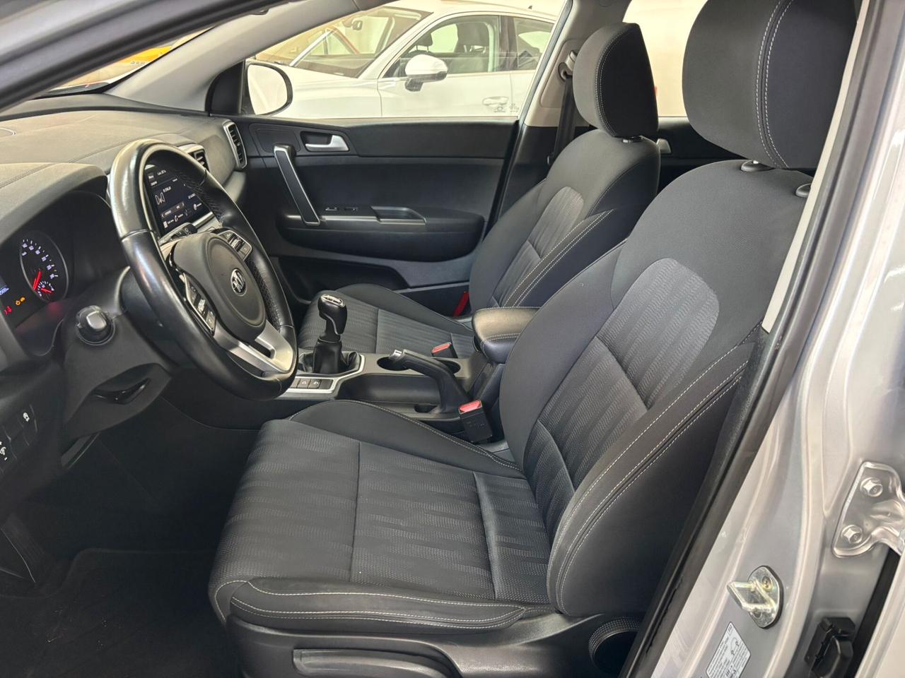 Kia Sportage 1.6 CRDI 136 CV 2WD Mild Hybrid Urban