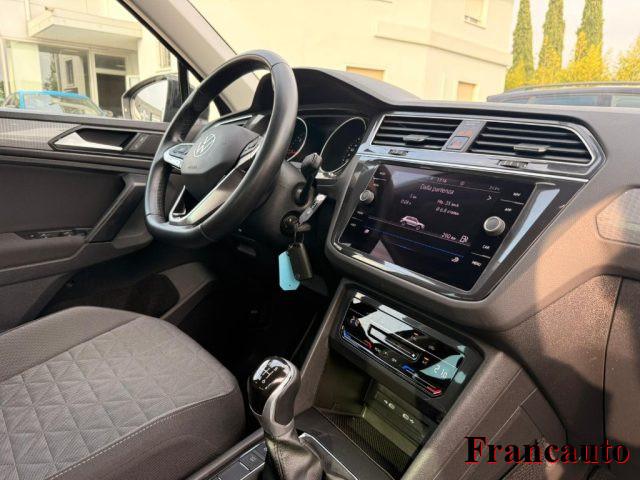 VOLKSWAGEN Tiguan 2.0 TDI SCR Life