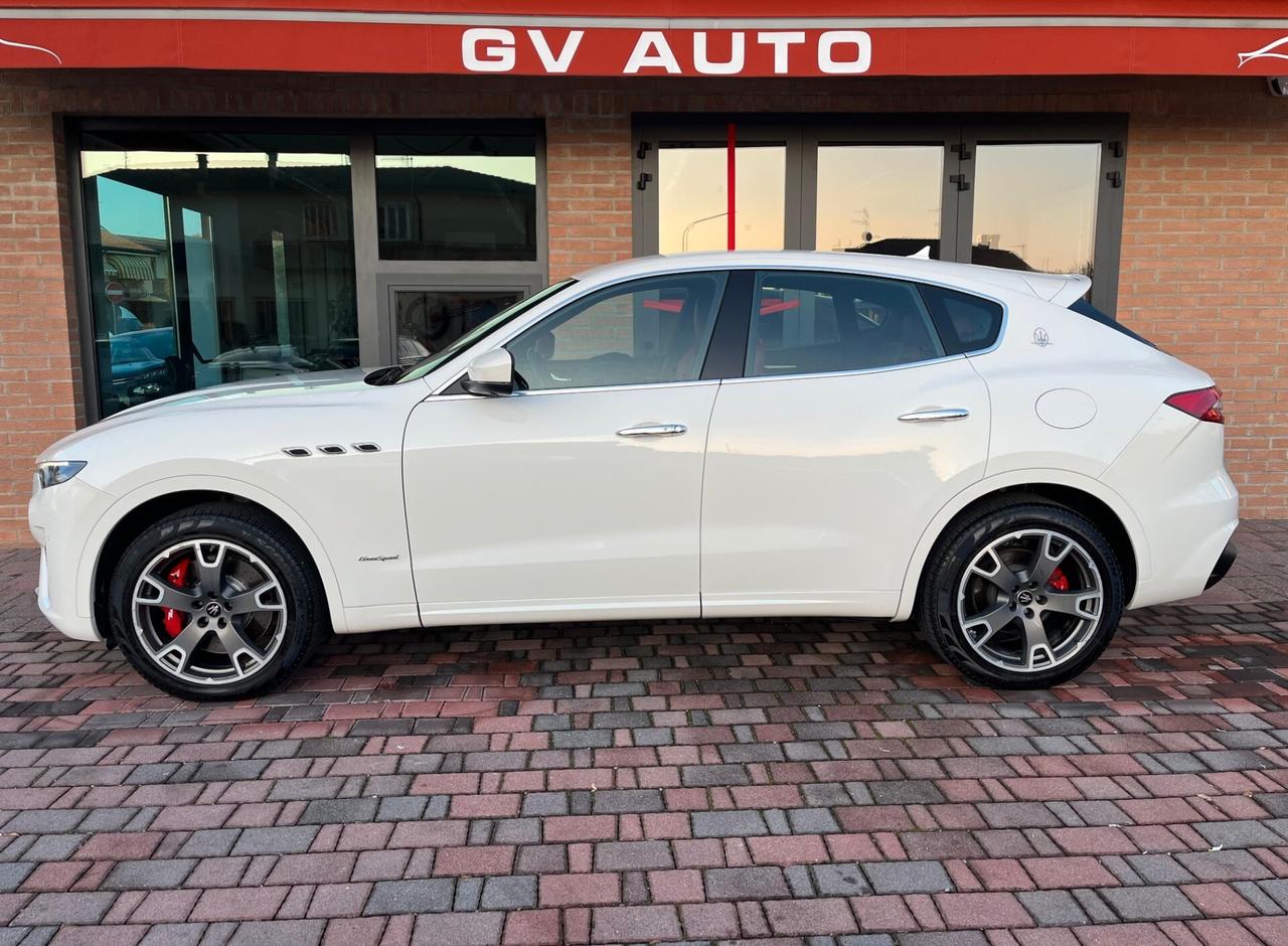 Maserati Levante Gransport my20