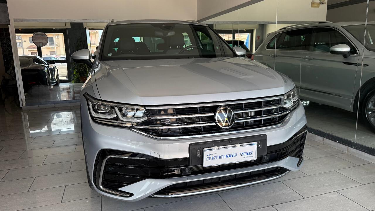 Volkswagen Tiguan 2.0 TDI 150 CV SCR DSG 4MOTION R-Line