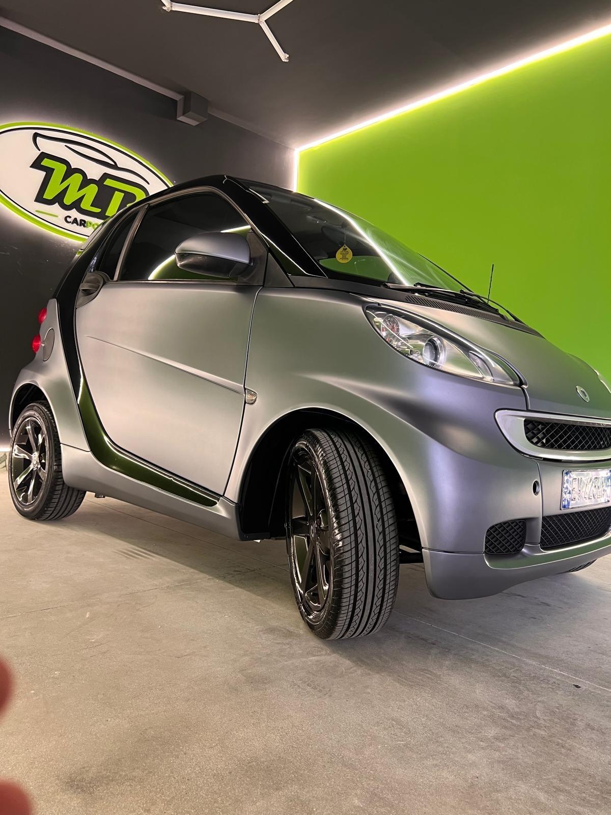 Smart ForTwo 1000 52 kW MHD coupé pure