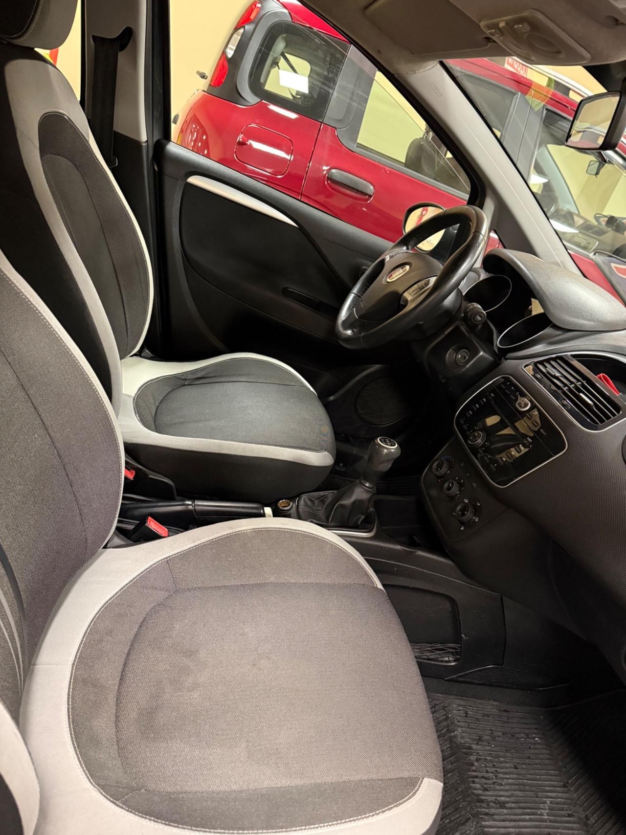 Fiat Punto Evo 1.3 Mjt 95 CV DPF 5 porte S&S Dynamic