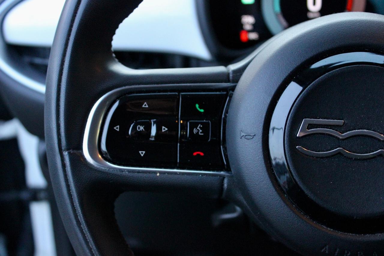 Fiat 500e Berlina 43 kWh Icon 3+1 SENSORI POST.