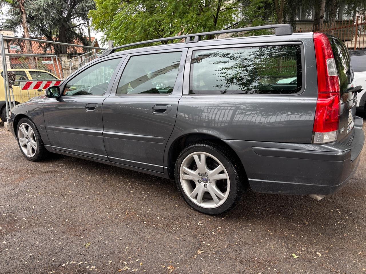 Volvo V70/XC70 V70 2.4 D 20V (163CV) cat Sport