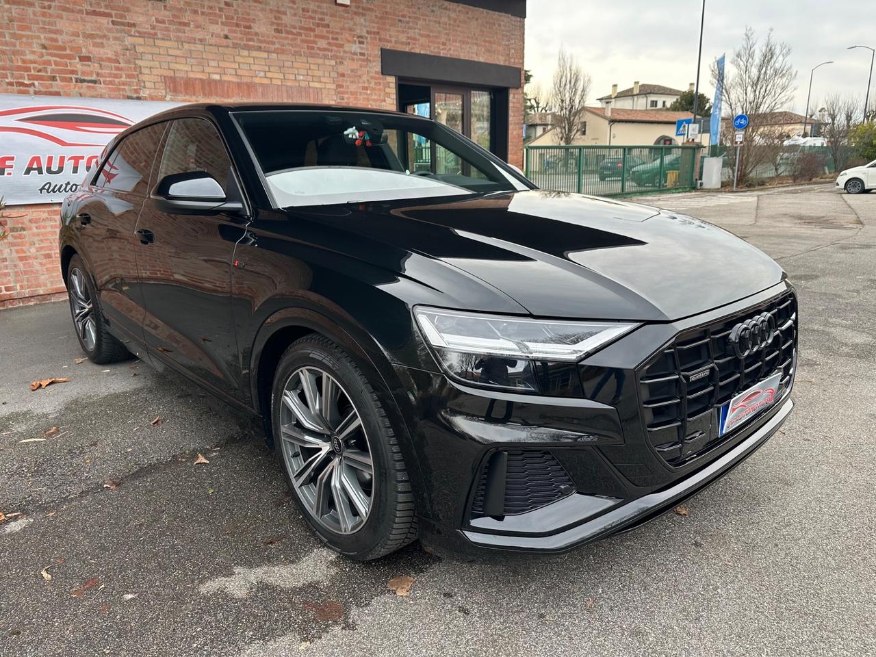 Audi Q8 50 TDI 286 CV quattro tiptronic Sport