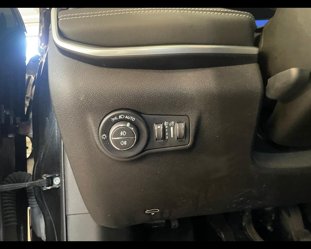 JEEP Compass 2ª serie - Compass 1.6 Multijet II 2WD Limited