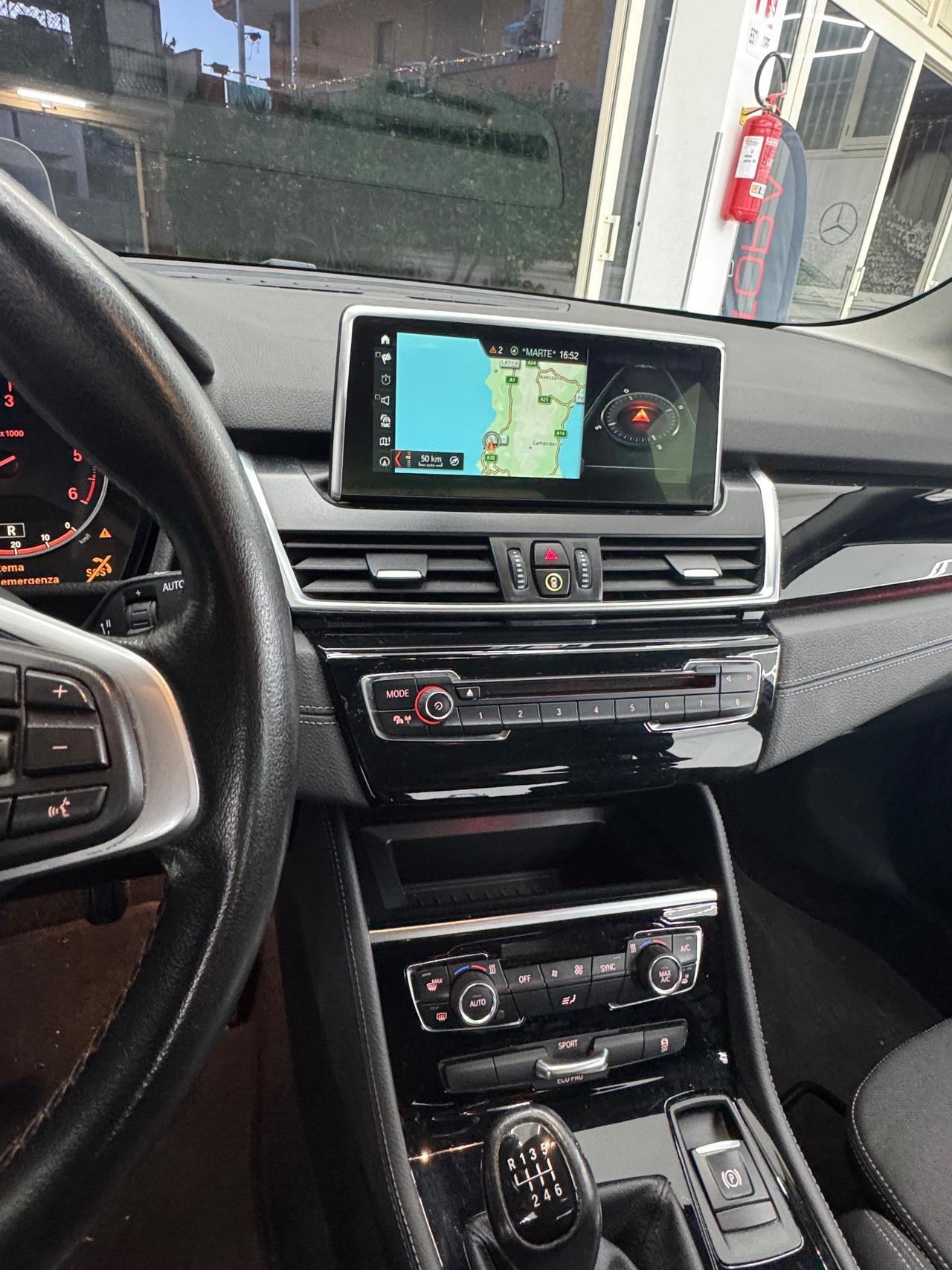 Bmw 2er Active Tourer 214d Luxury