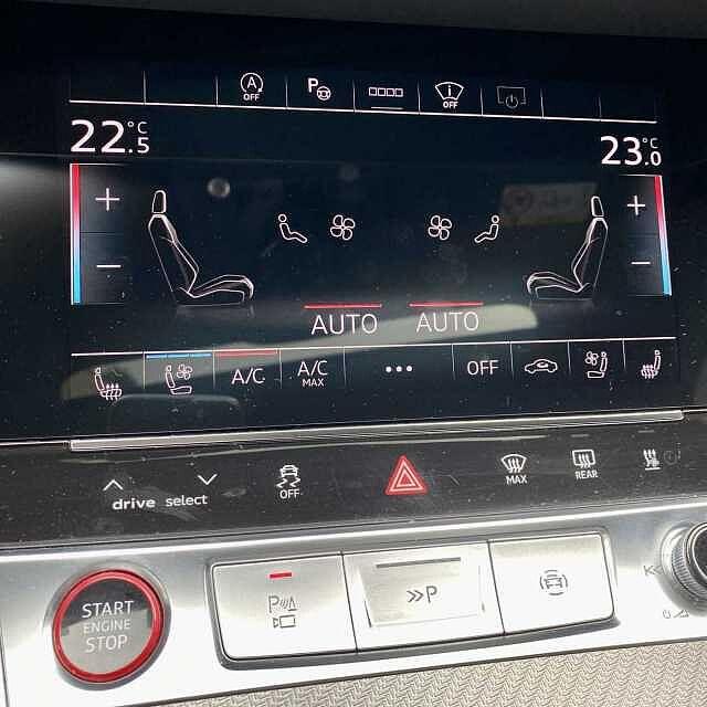 Audi RS6 Avant Performance RS6 4.0 V8 CARBO DYNAMIC RACE