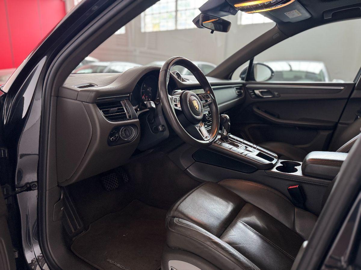 PORSCHE - Macan - 2.0