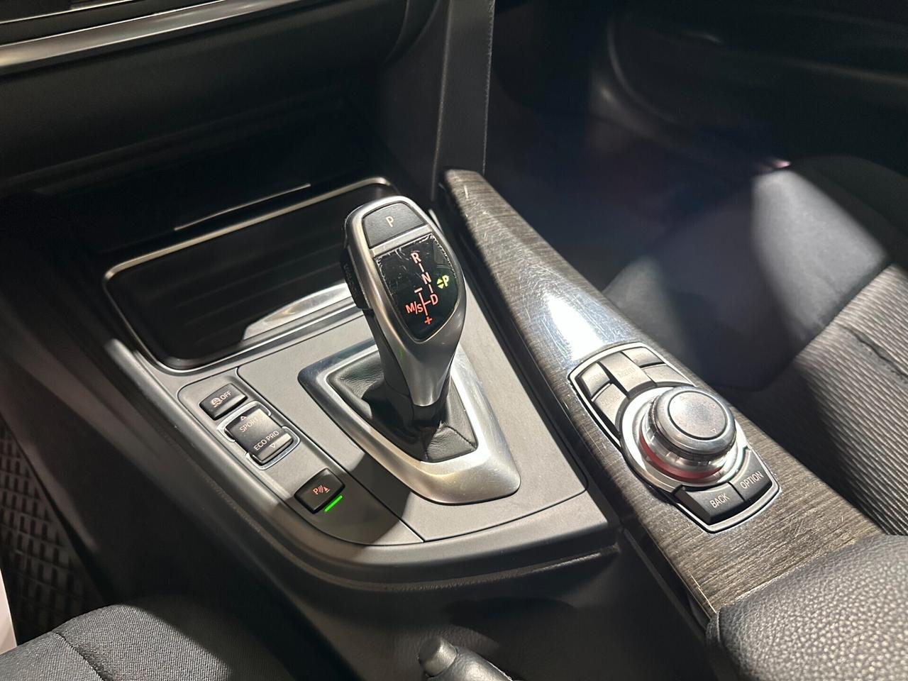 Bmw 330 dA xDrive Touring Luxury - TETTO ADAPTIVE CRUISE