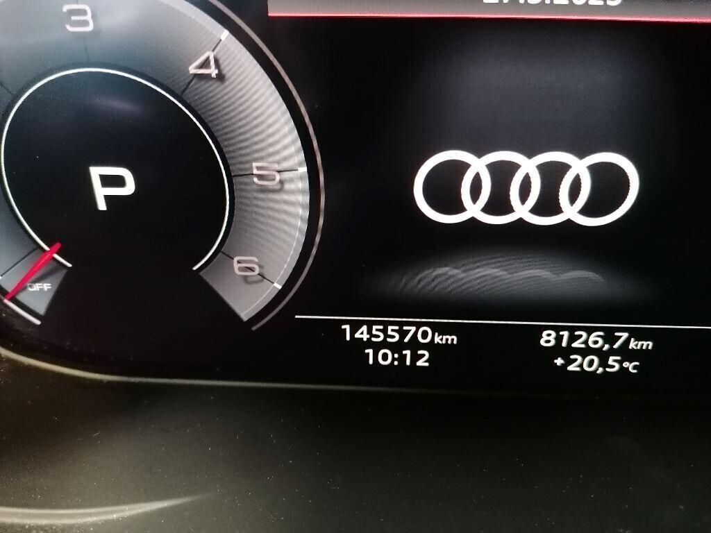 Audi A4 Avant 40 TDI quattro S tronic Business Advanced