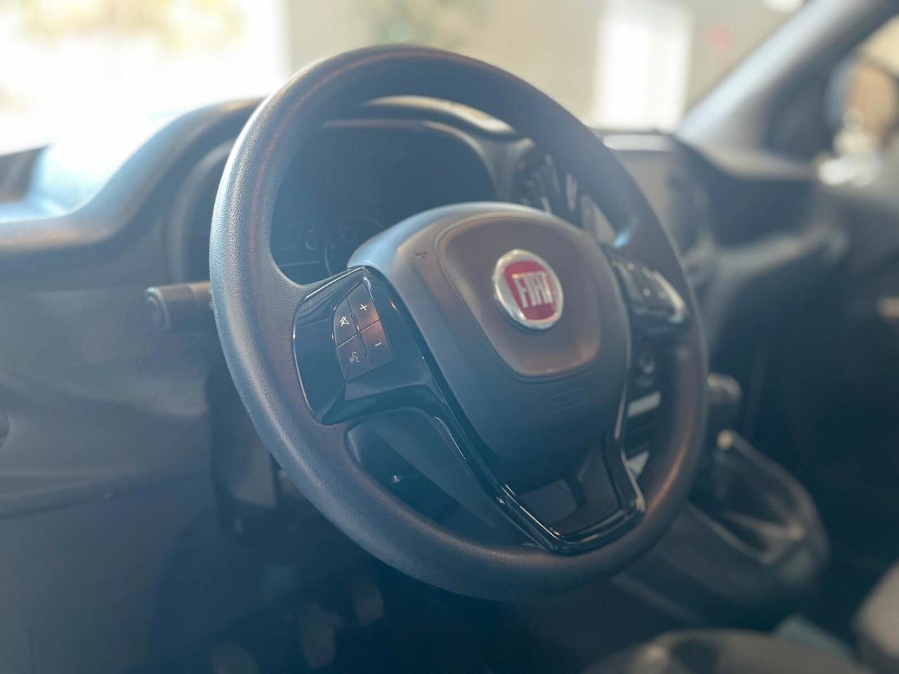 Fiat Doblo DOBLò 1.6 MJT 105 CV 3 POSTI LOUNGE 2022 *UNICOPRO* *52MILAKM*