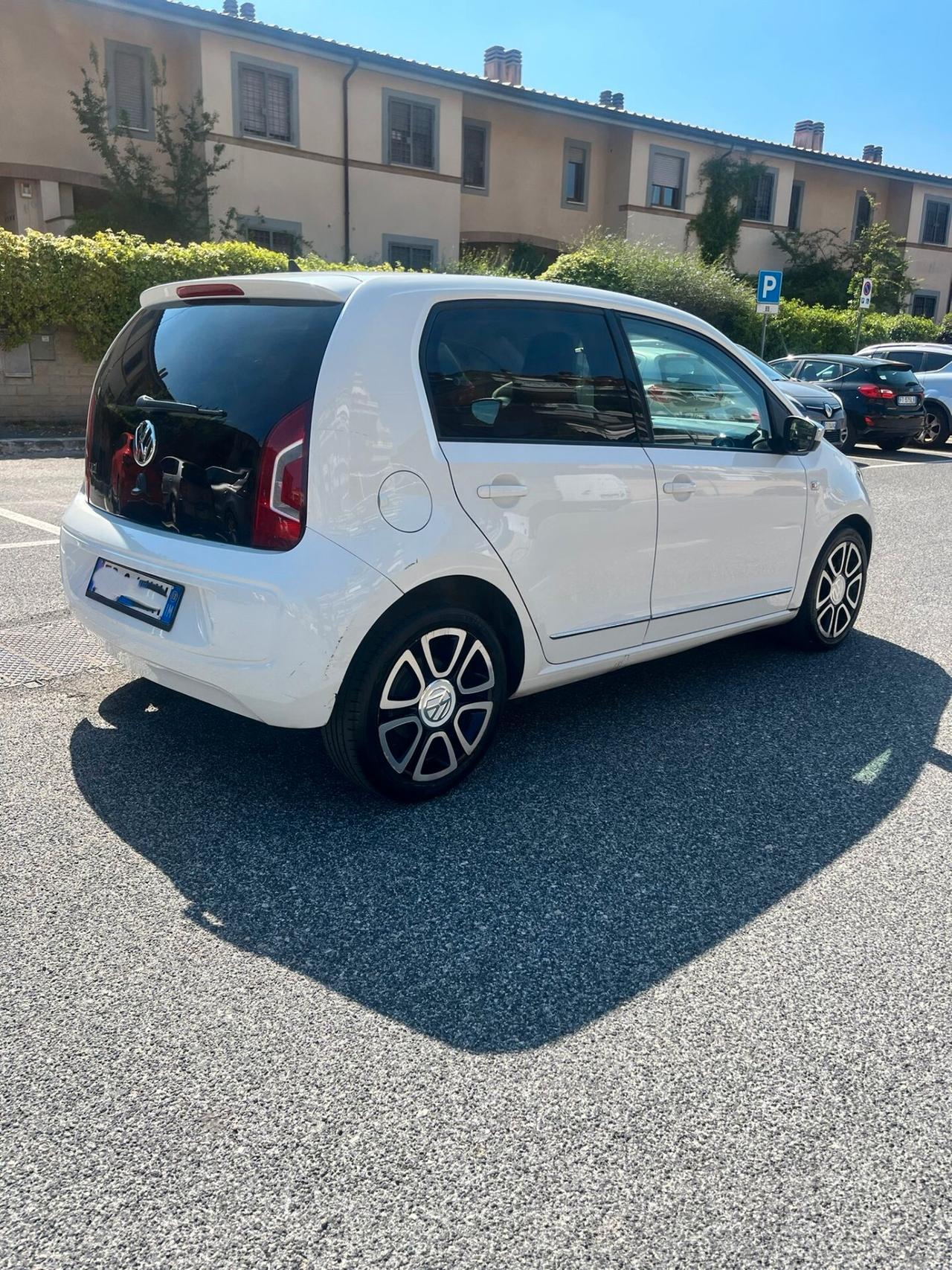 Volkswagen up! 1.0 5p. UNIPRO