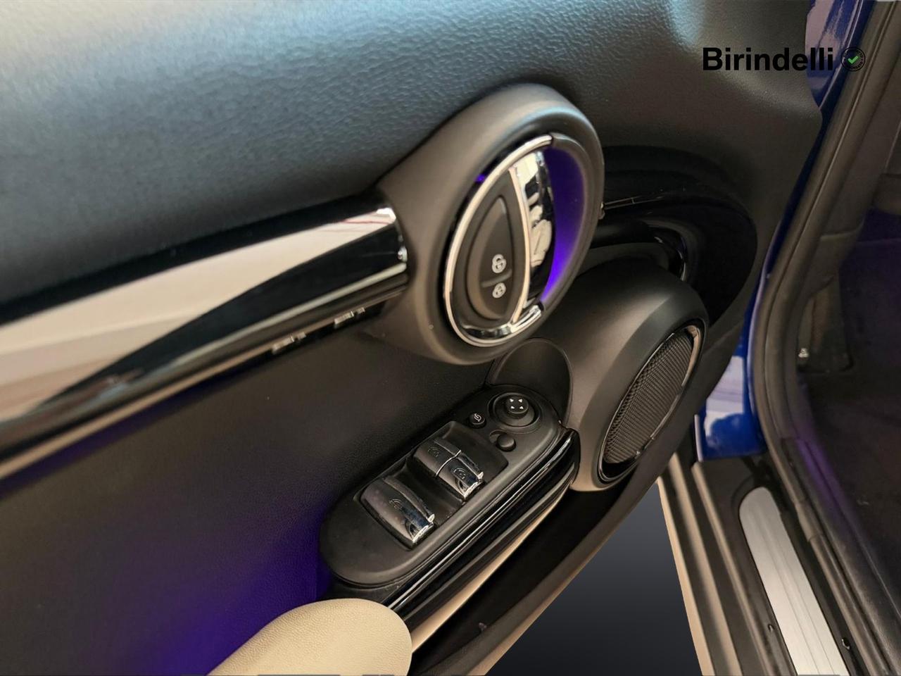 MINI Mini Cabrio (F57) - Mini 1.5 Cooper D Hype Cabrio