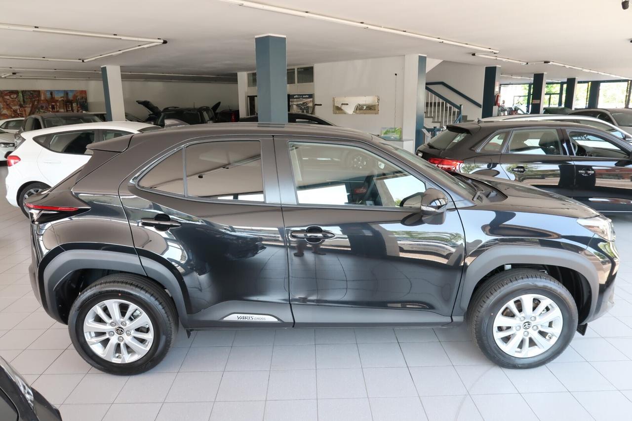 Toyota Yaris Cross 1.5 Hybrid 5p. E-CVT Active KM 0