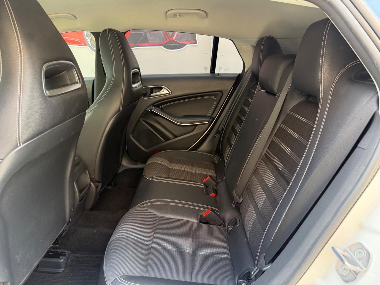 Mercedes-benz CLA 200 d Automatic Sport 2018