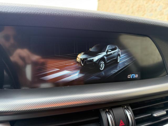 ALFA ROMEO Stelvio 190CV Q4 SPRINT+F1+19Y+PINZEGIALLE+VSCURI
