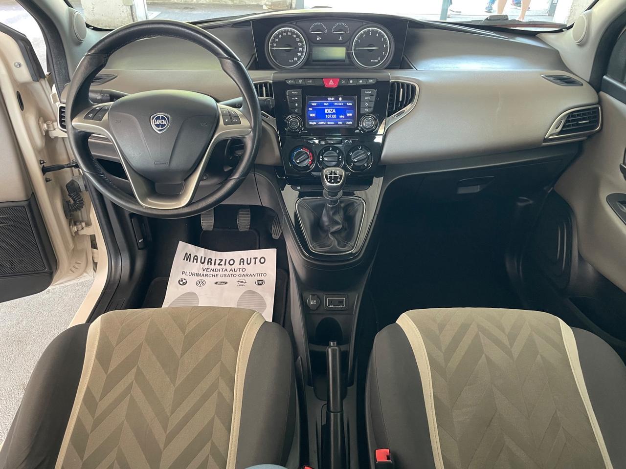 Lancia Ypsilon 1.2 69 CV 5 porte GPL Ecochic Mya perfetta in tutto
