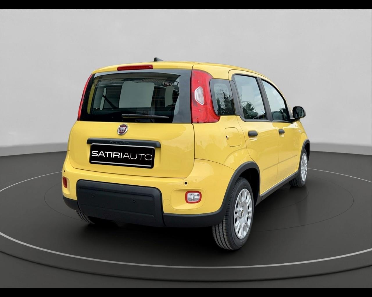 FIAT Panda III 2024 - Panda 1.0 firefly hybrid s&s 70cv