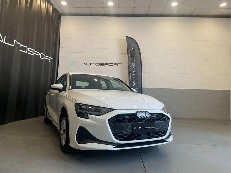 Audi A3 35 TFSI S tronic Business