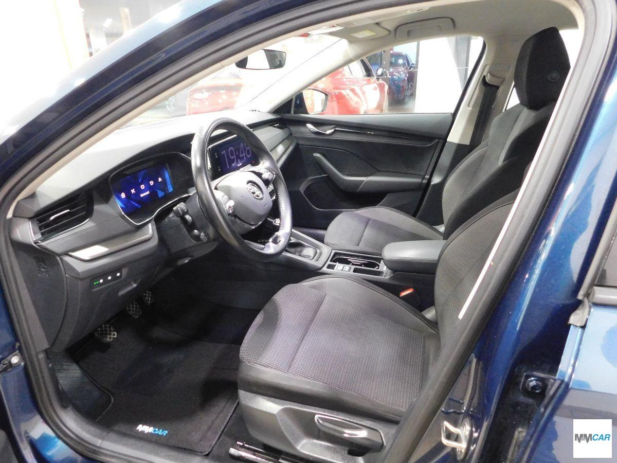 SKODA - Octavia Station Wagon - Octavia 2.0 TDI CR Wagon Executive