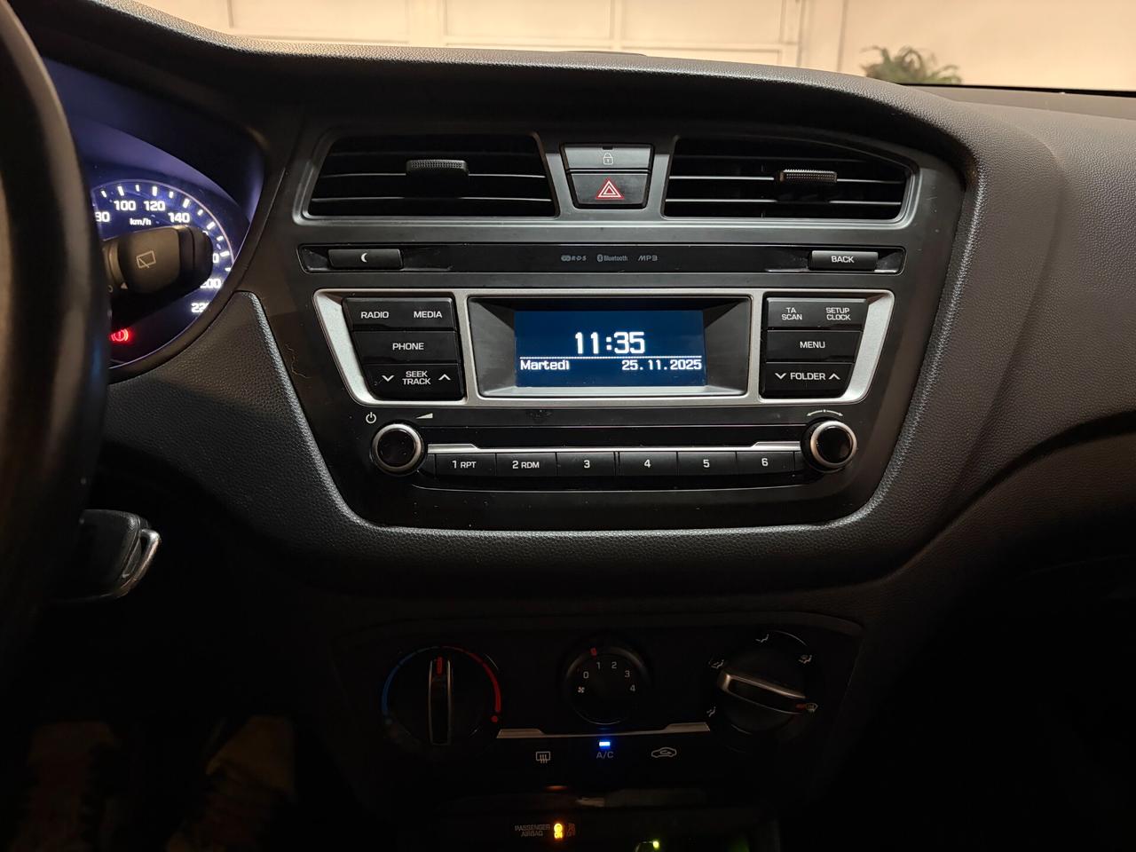 Hyundai i20 1.2 84 CV 5 porte Econext Comfort