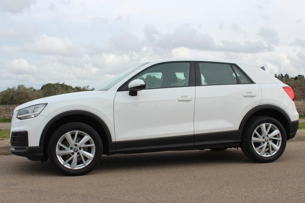 Audi Q2 1.6 TDI *FULL LED *Cerchi 17 *Bizona