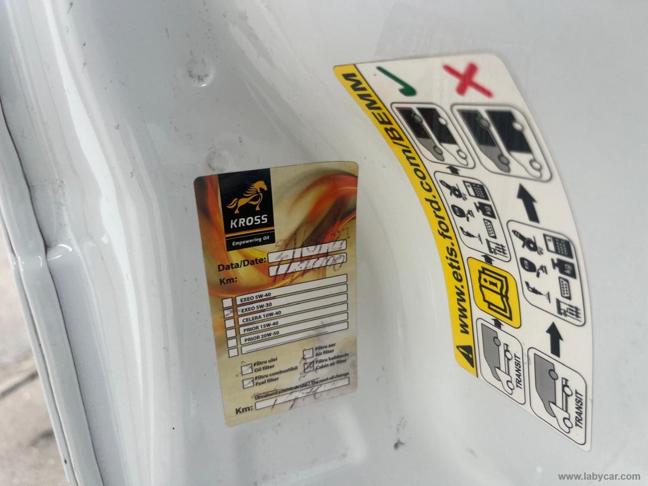 FORD Tourneo Connect 1.5 TDCi 120 CV Tit. 5P.TI AUTOVETTURA