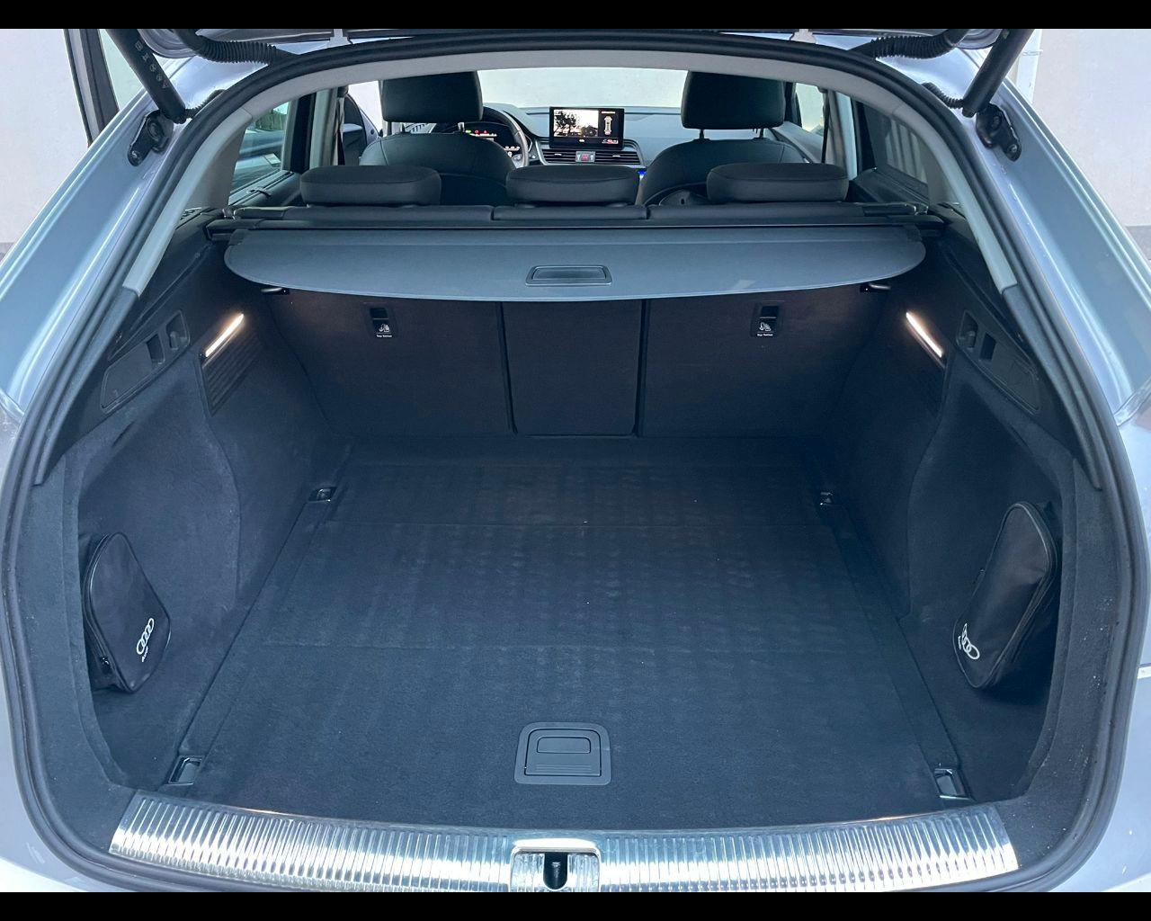 AUDI Q5 I Sportback 2021 - Q5 Sportback 40 2.0 tdi mhev 12V S lin