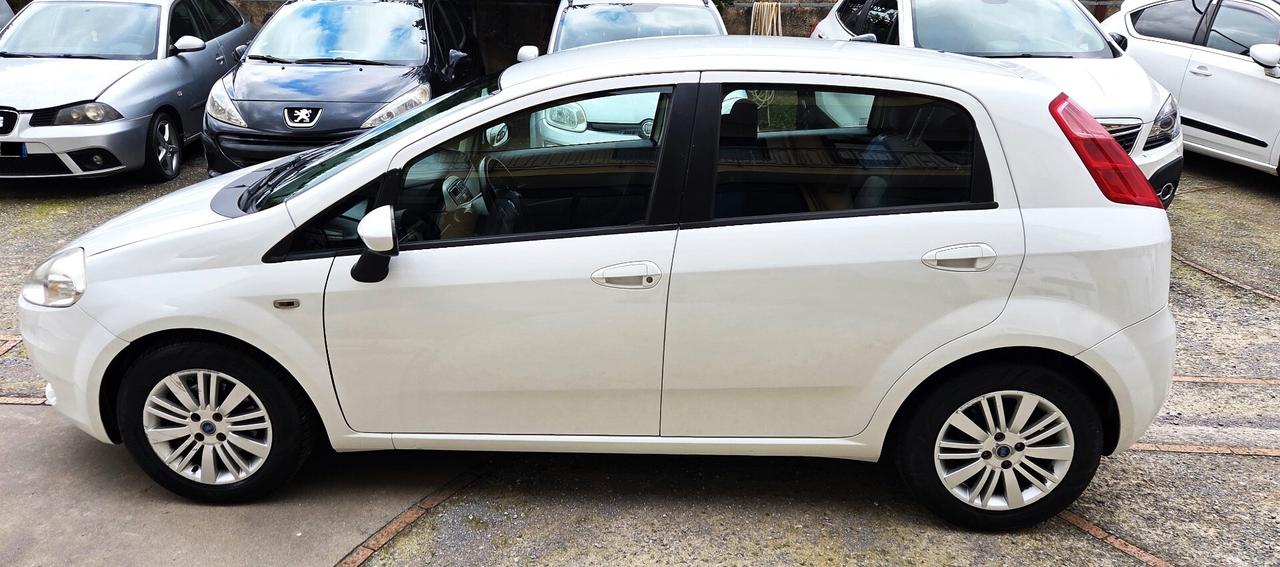 Fiat Grande Punto 1.3 MJT 90 CV 5 porte Emotion