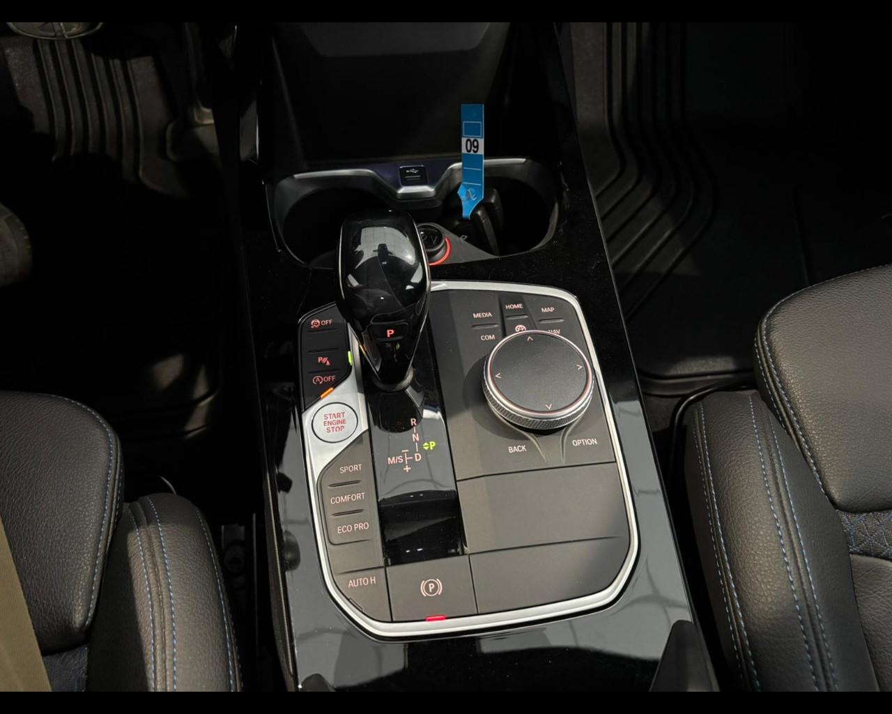 BMW Serie 1 F40 - 120d xdrive Msport auto