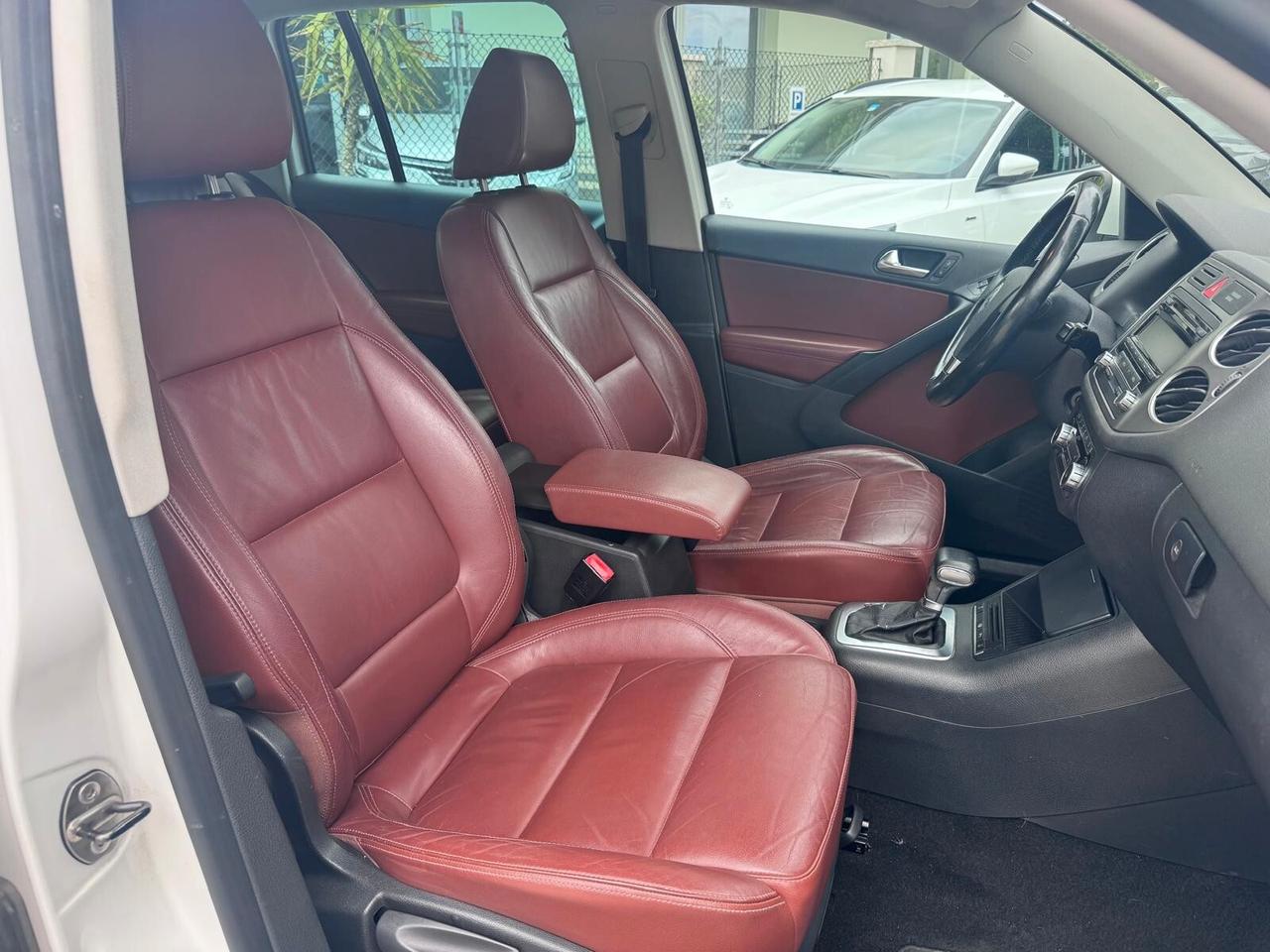 Volkswagen Tiguan 2.0 TDI DPF 4MOTION Sport & Style