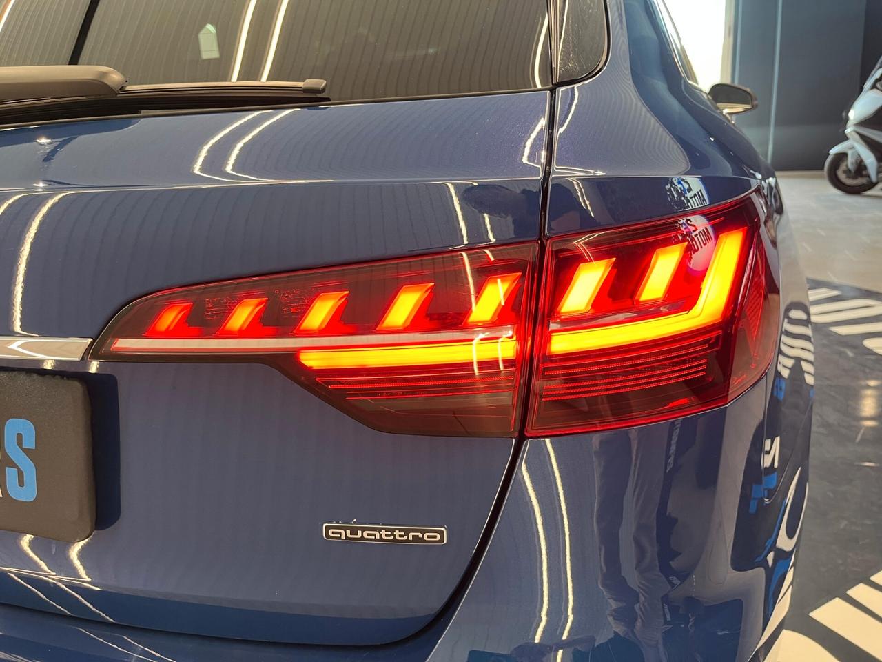 Audi A4 Avant 40 TDI S tronic line edition