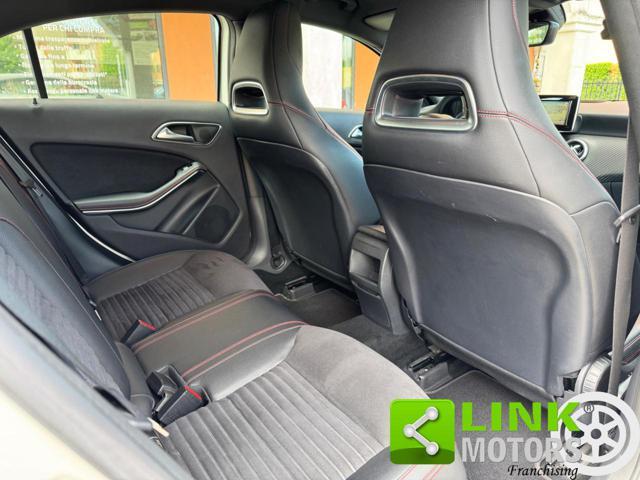 MERCEDES-BENZ A 180 CDI Premium AMG
