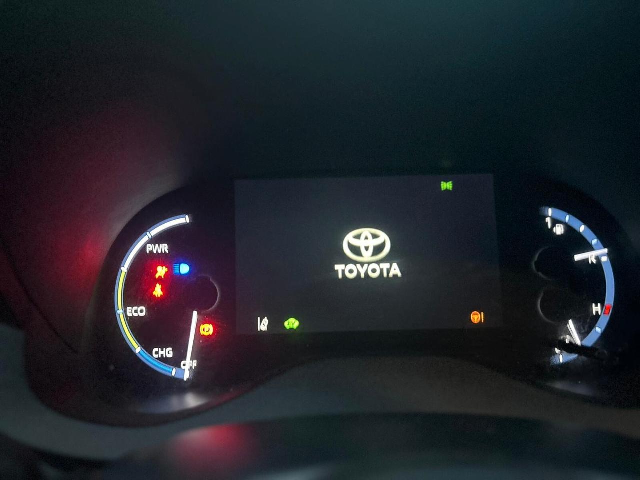 Toyota Yaris Cross 1.5 Hybrid 5p. E-CVT AWD-i Trend