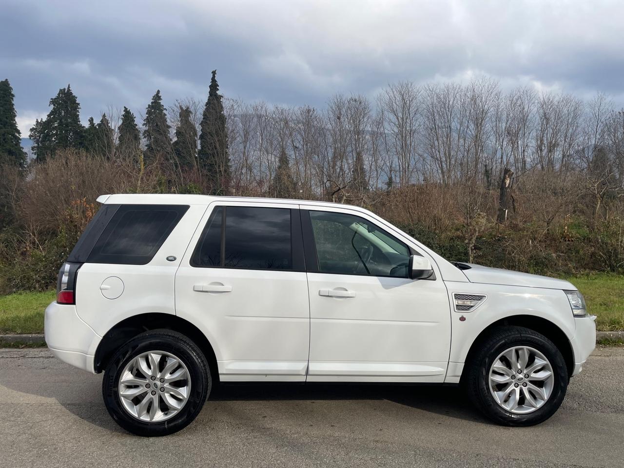 Land Rover Freelander 2.2 TD4 S.W. SE