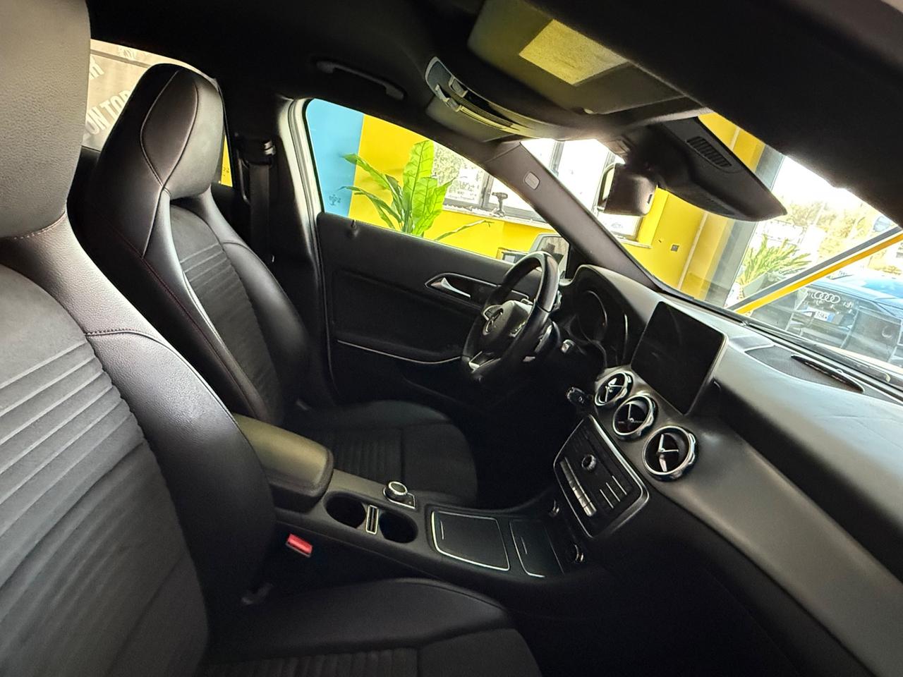 Mercedes-benz GLA 200 d Automatic 4Matic Sport