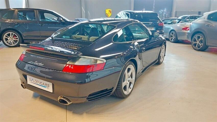 Porsche 911 Turbo cat Coupé