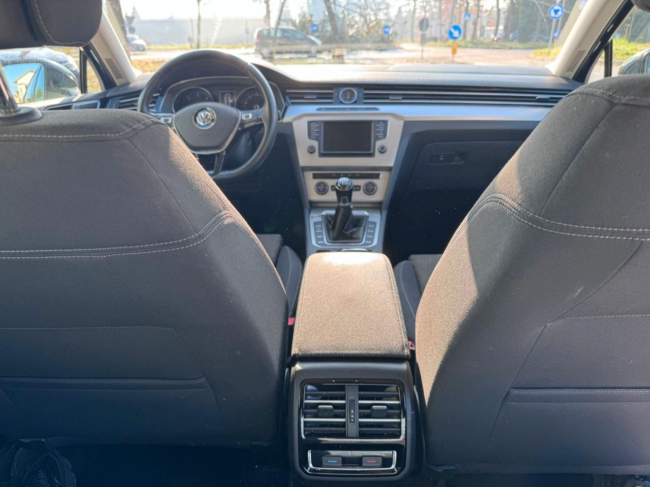 Volkswagen Passat Business 1.6 TDI Trendline BlueMotion Technology