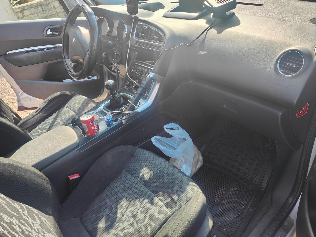 Peugeot 3008 1.6 HDi 110CV Premium