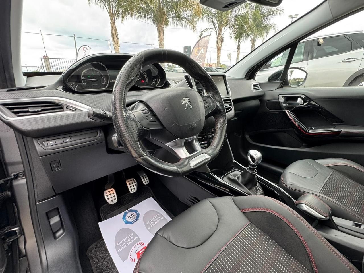 Peugeot 2008 BlueHDi 120 S&S Black Matt