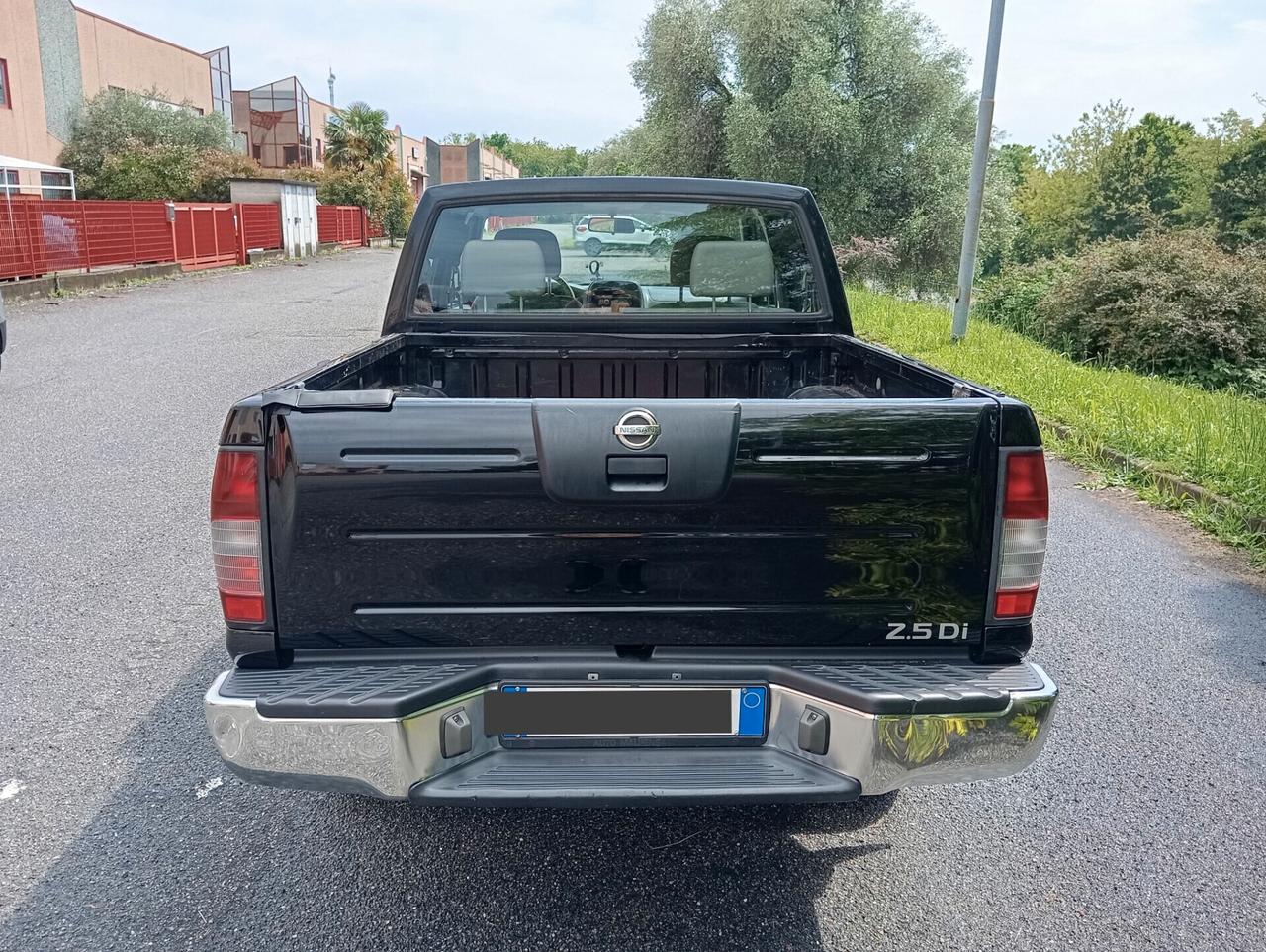 Nissan Navara 2.5 dCi 4 porte Double Cab Permute 4X4