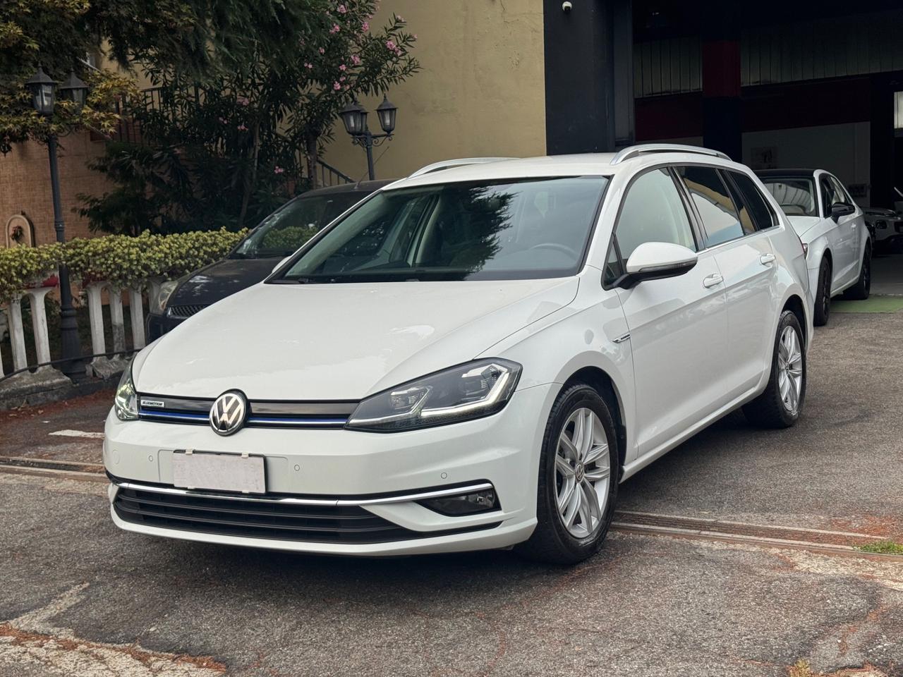 Volkswagen Golf Variant 1.4 TGI DSG Business BlueMotion