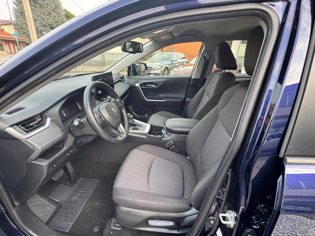 TOYOTA RAV 4 MY23 RAV4 2.5 HV (218CV) E-CVT 2WD Business