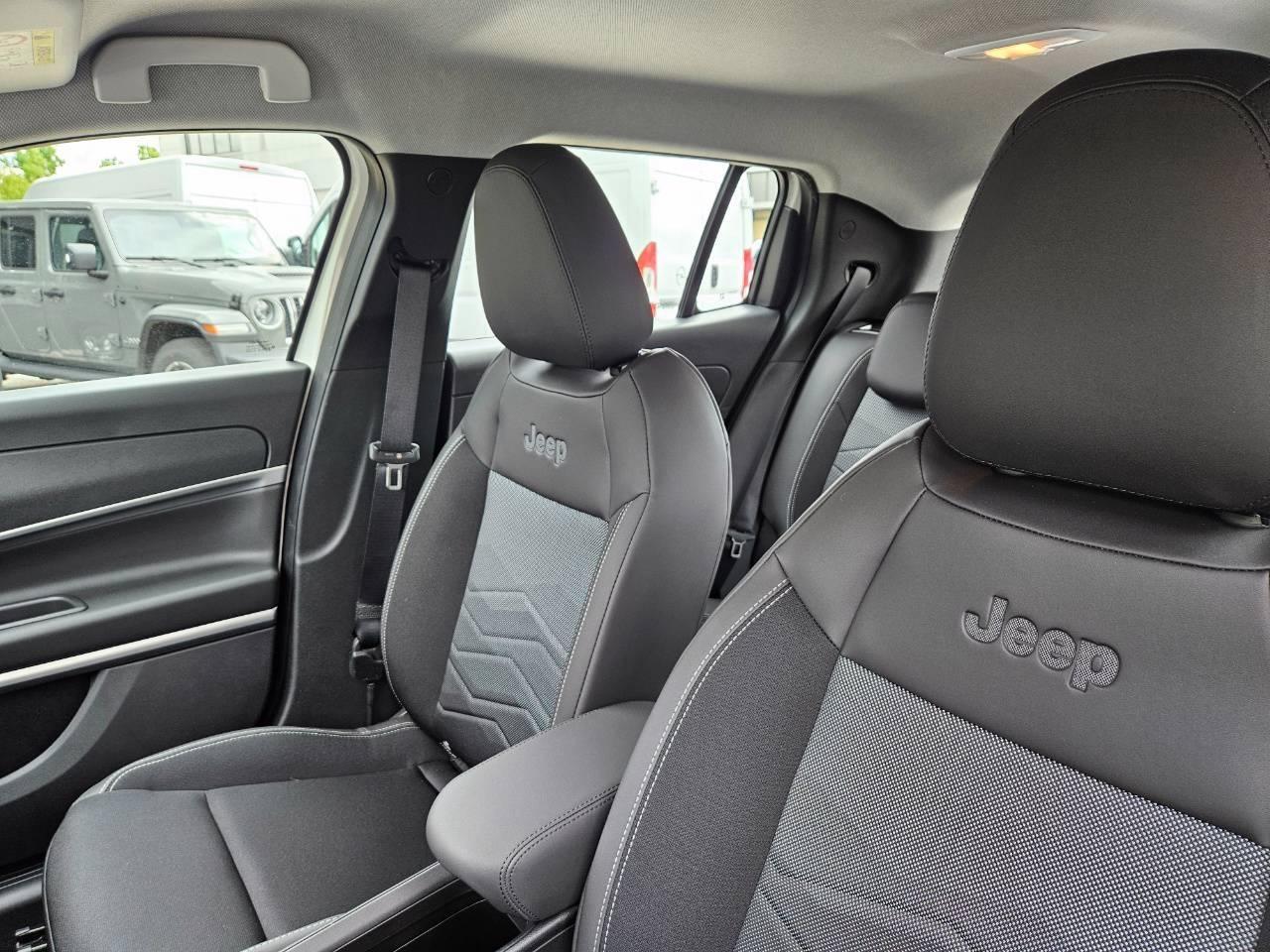 JEEP Avenger Ice My24 Avenger Altitude 1.2 100cv