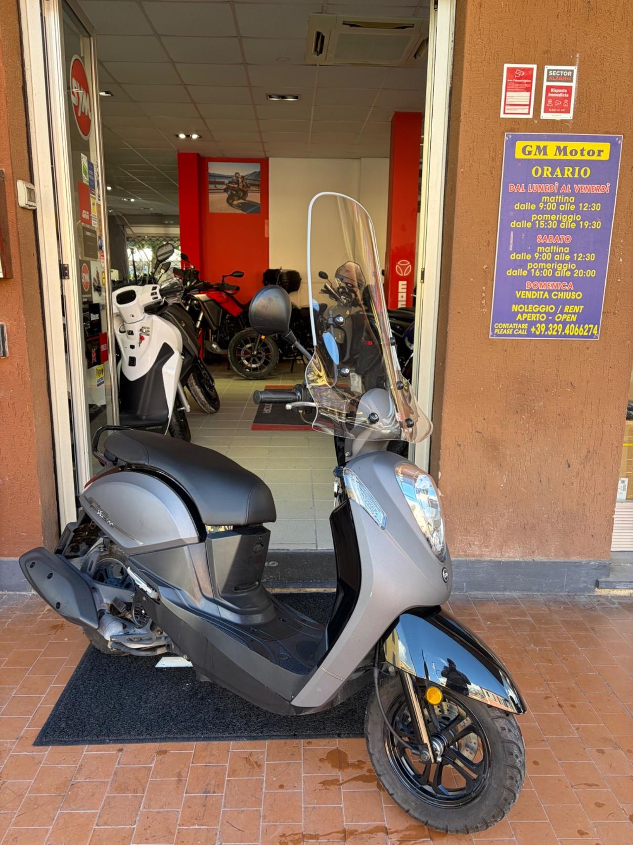 Sym Mio 50 - 2023
